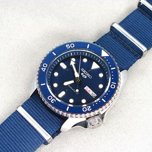 Seiko 5 Sports Automatic SKX Blue Dial Blue NATO Strap Watch For Men - SRPD51K2 - Image 23